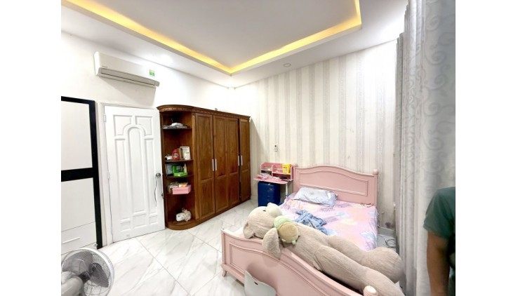 Bán Nhà Mới 4 Tầng Hẻm Xe Hơi 51m2_4.1*13 Gần Phạm Văn Đồng Linh Đông Thủ Đức Chỉ 6.5 tỷ Hiếm Có.